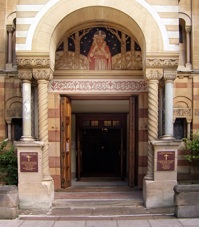 Храм Успения Божия Матери и Всех Святых в Лондоне.