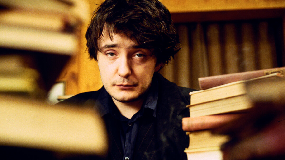 Д. Моран в сериале «Книжный магазин Блэка»