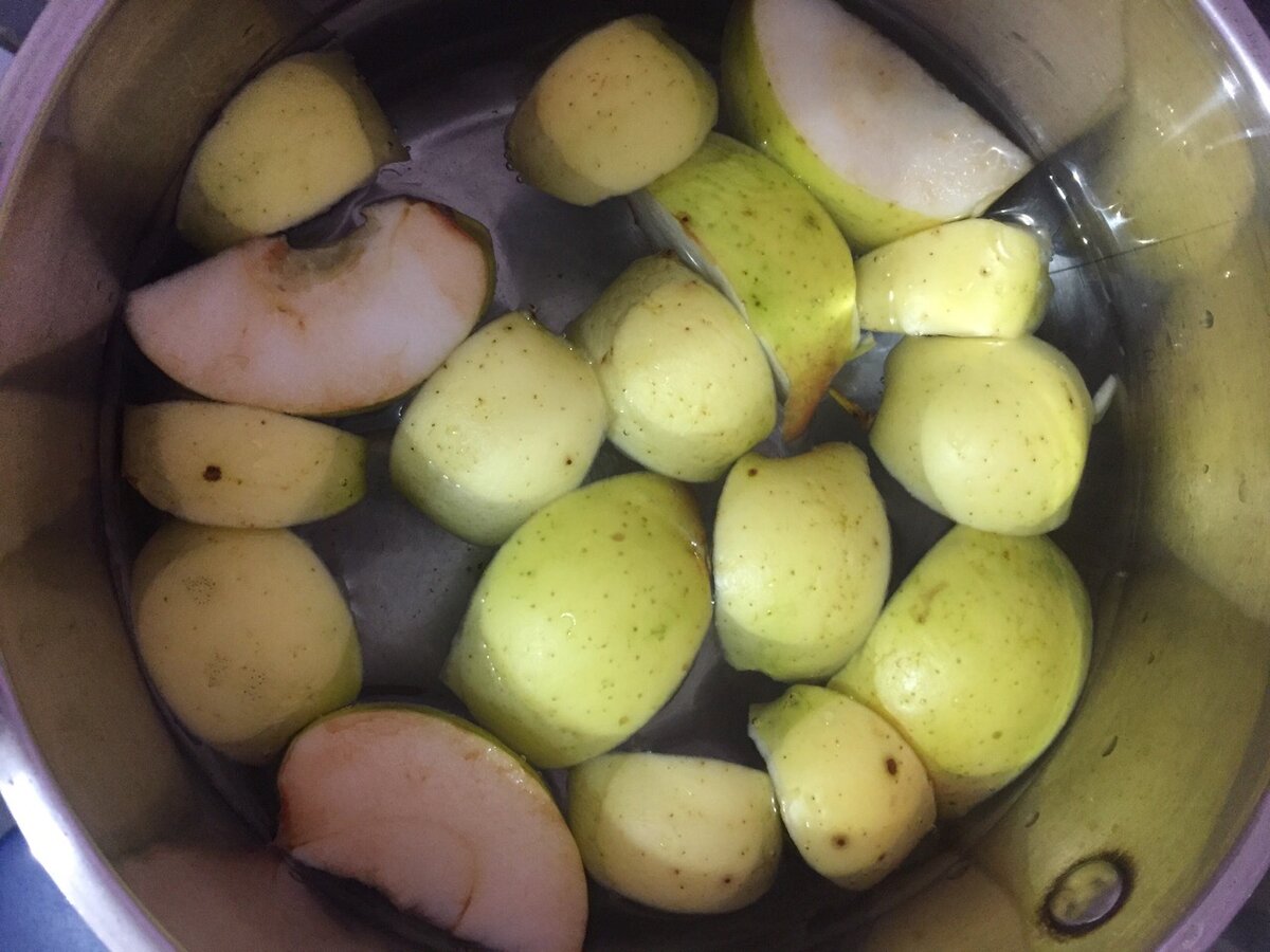 Так выглядит мой компот перед варкой