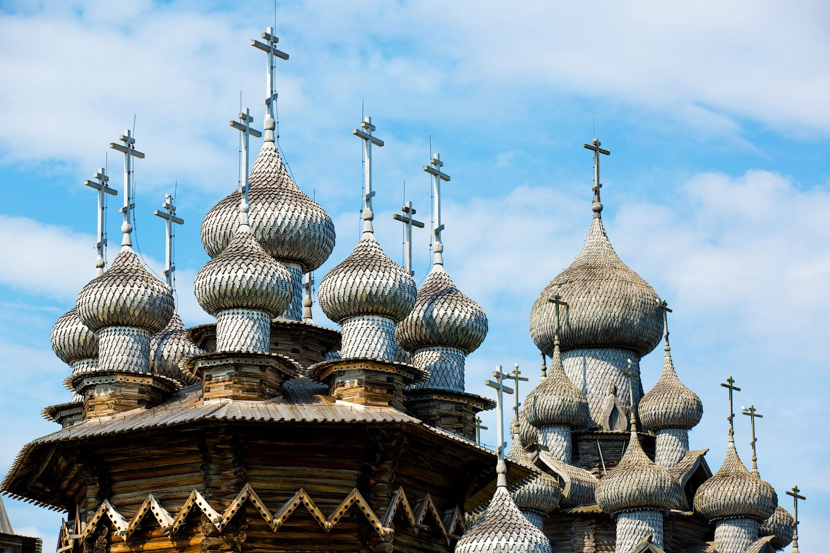 Кижи сколько куполов. Купола преображенской церкви кижи. церковь преображения господня на острове кижи купола. купол церкви в кижах. церковь преображения господня. о. кижи лемехи.