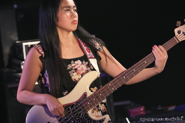 Фамилию этого музыканта я не буду называть в цензурных соображениях.