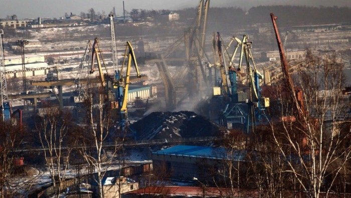 Фото: Наша Гавань: люди вынуждены выживать в облаках угольной пыли