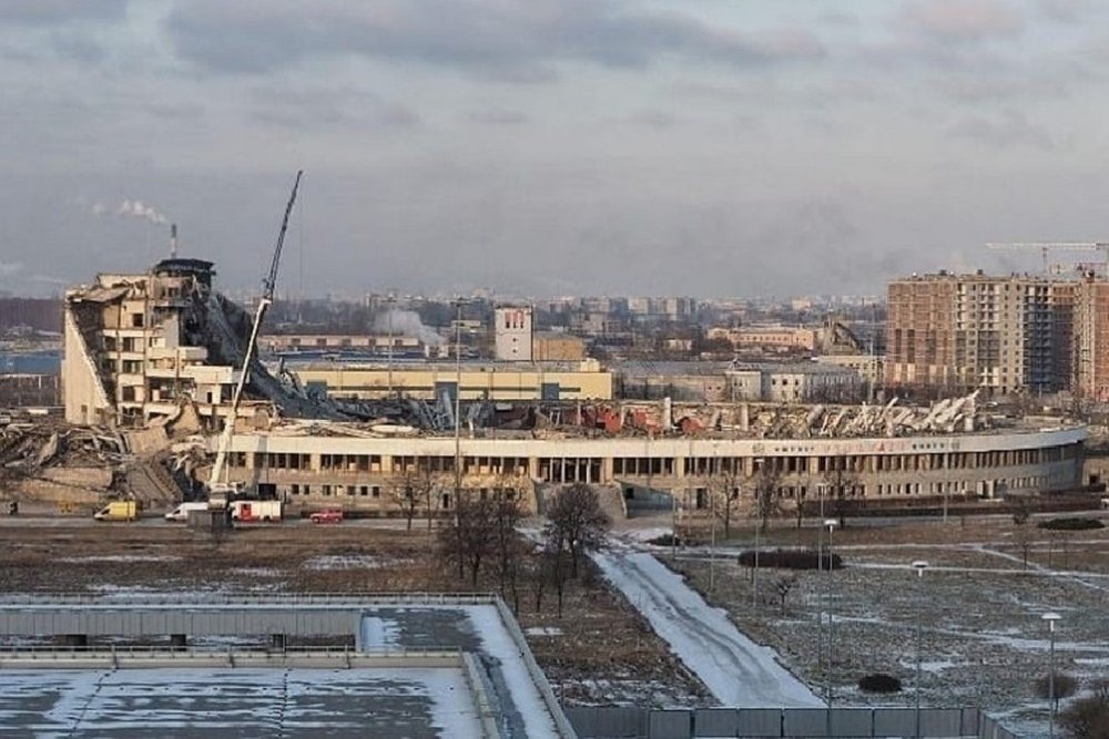 Развалины СКК Петербургский. Фото из ВК Н. Тихоновой 