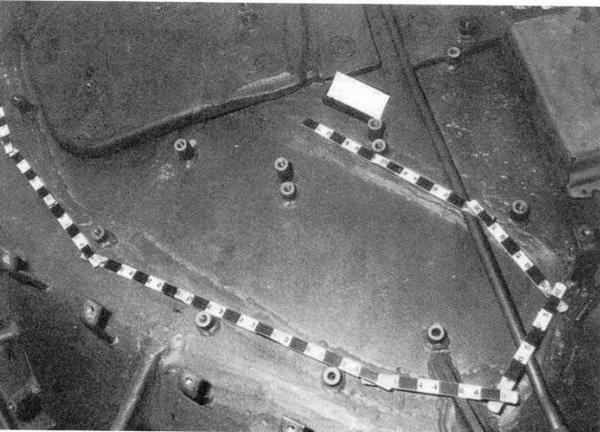 Полость для размещения пакета наполнителя танка Т-72Б