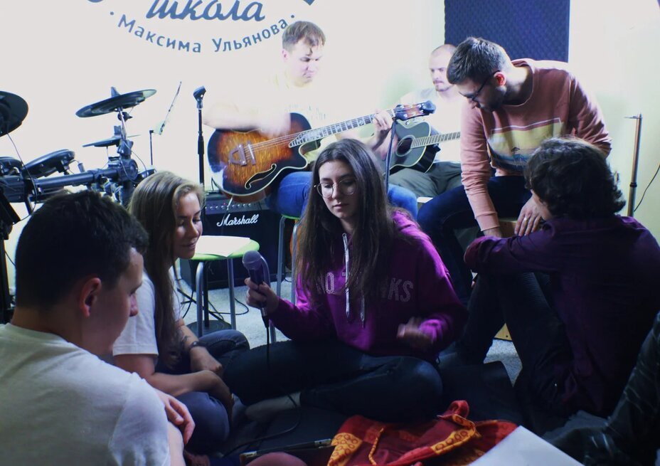 Встреча учеников Школы Максима Ульянова. Фото Элины Поповой.