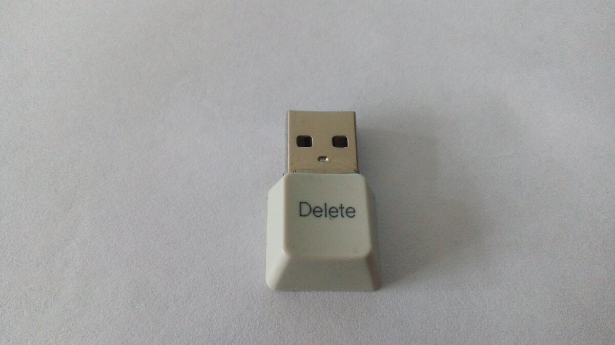 Маленькая USB флешка в машину своими руками | Давайте посмотрим | Дзен