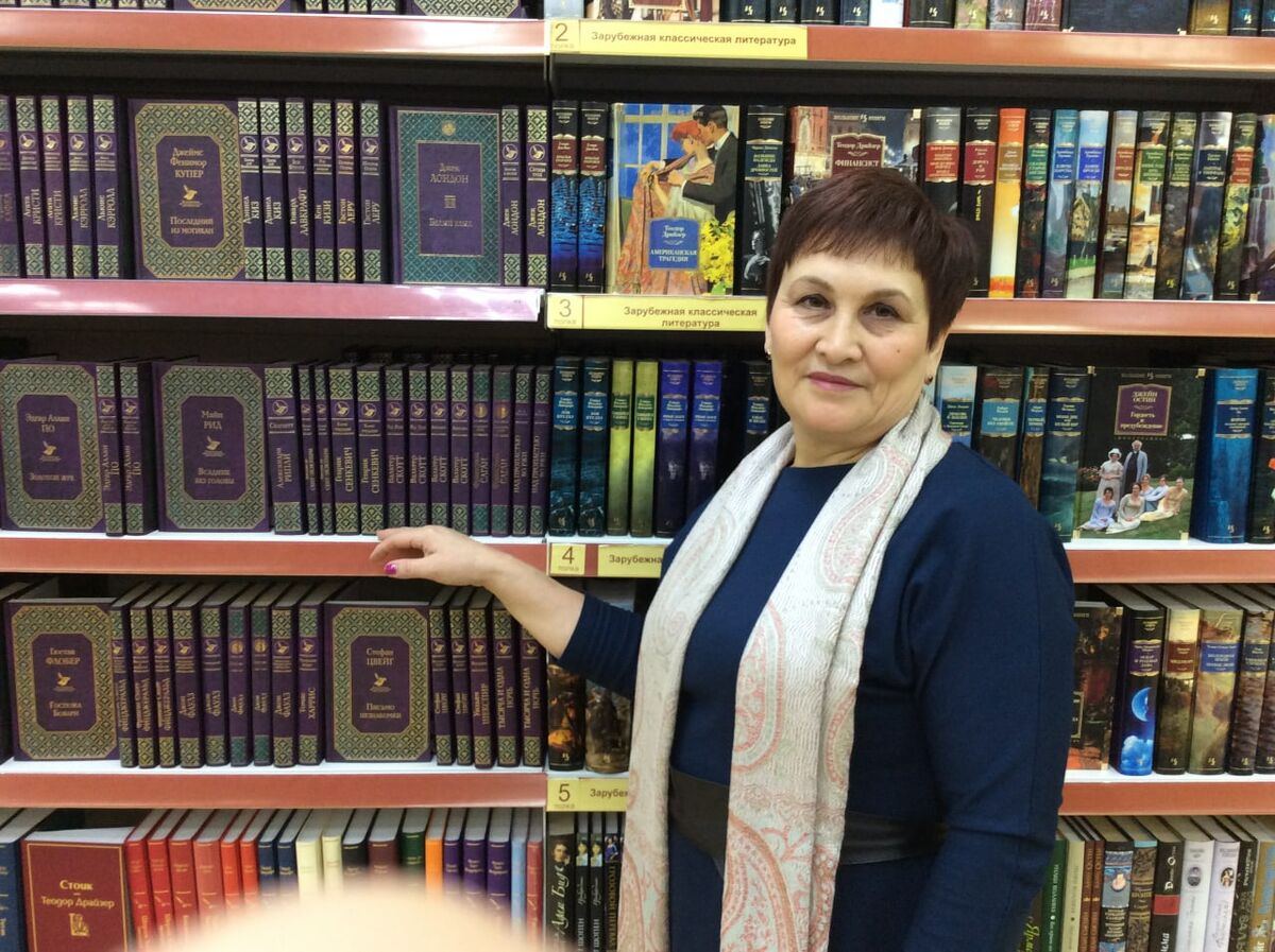 Это я. В такой умный мир попали.