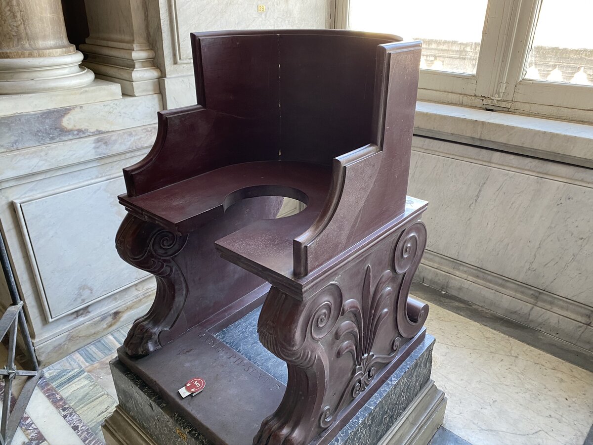 стул для папы римского