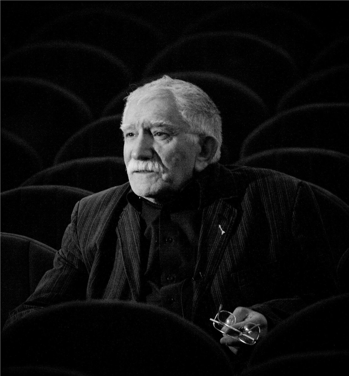 Джигарханян - первый номер в отечественном кино по количеству ролей