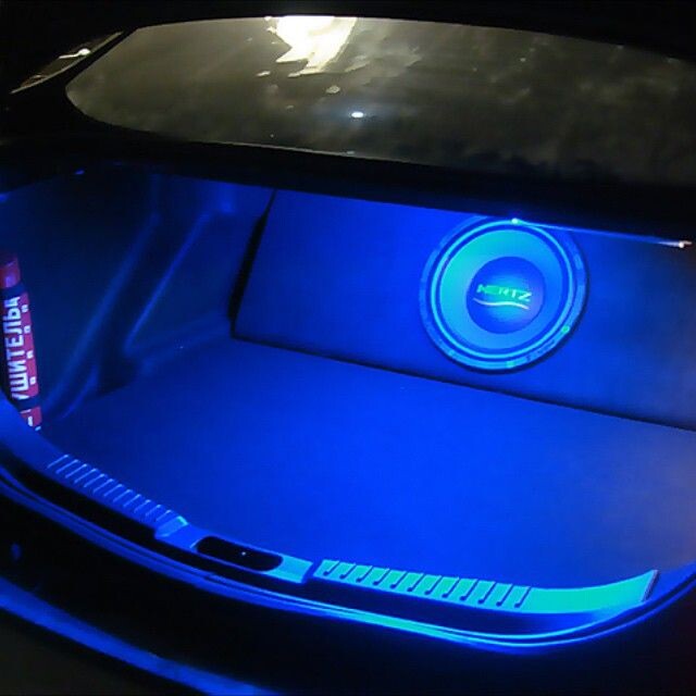 светодиодная лента T10LED для багажника/бардачка 