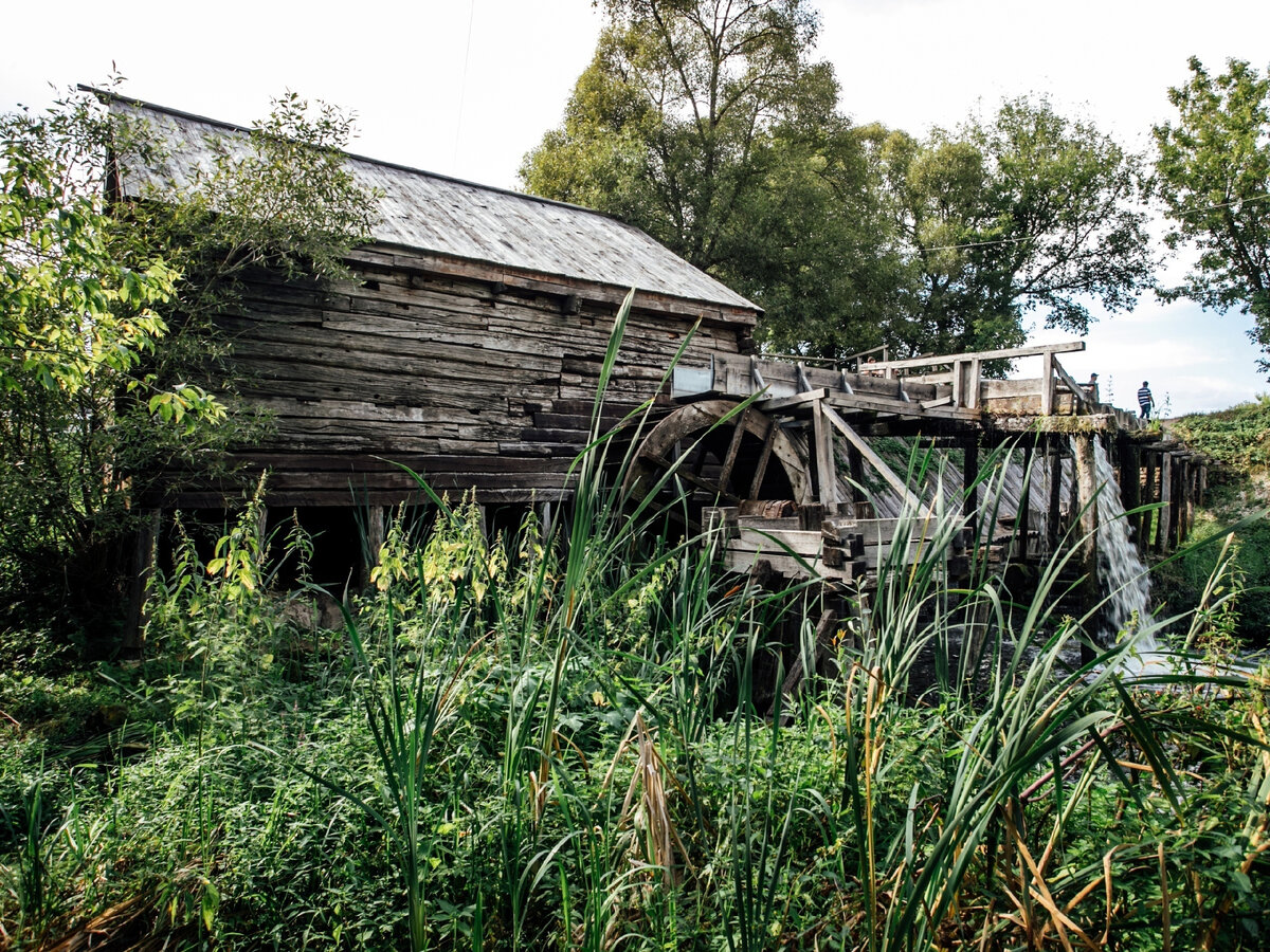 Современное состояние водяной мельницы в Красниково