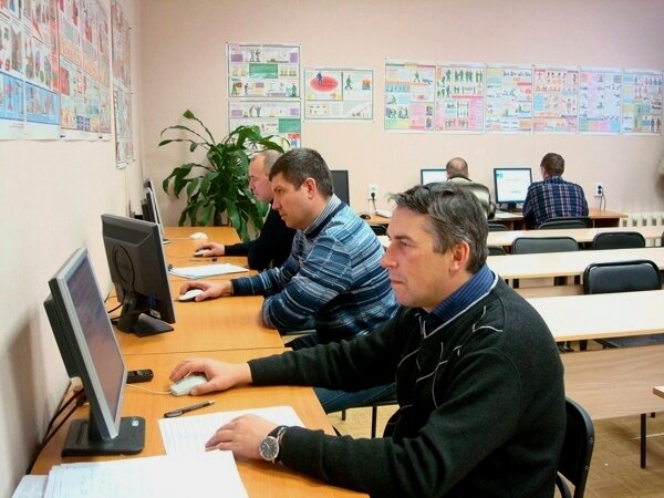 Как мы сдавали экзамен по электробезопасности на Олимпокс ...