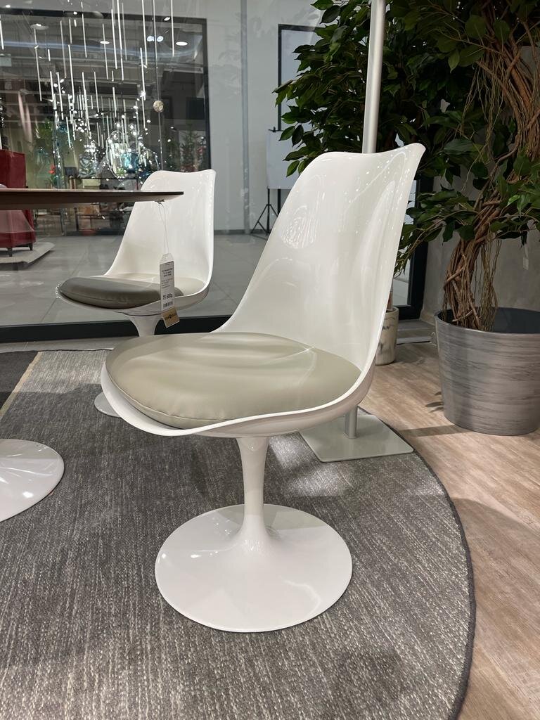 Реплика стула "Тюльпан", цена 30 600 рублей