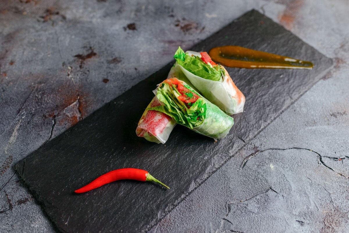 Спринг-роллы с готовым соусом