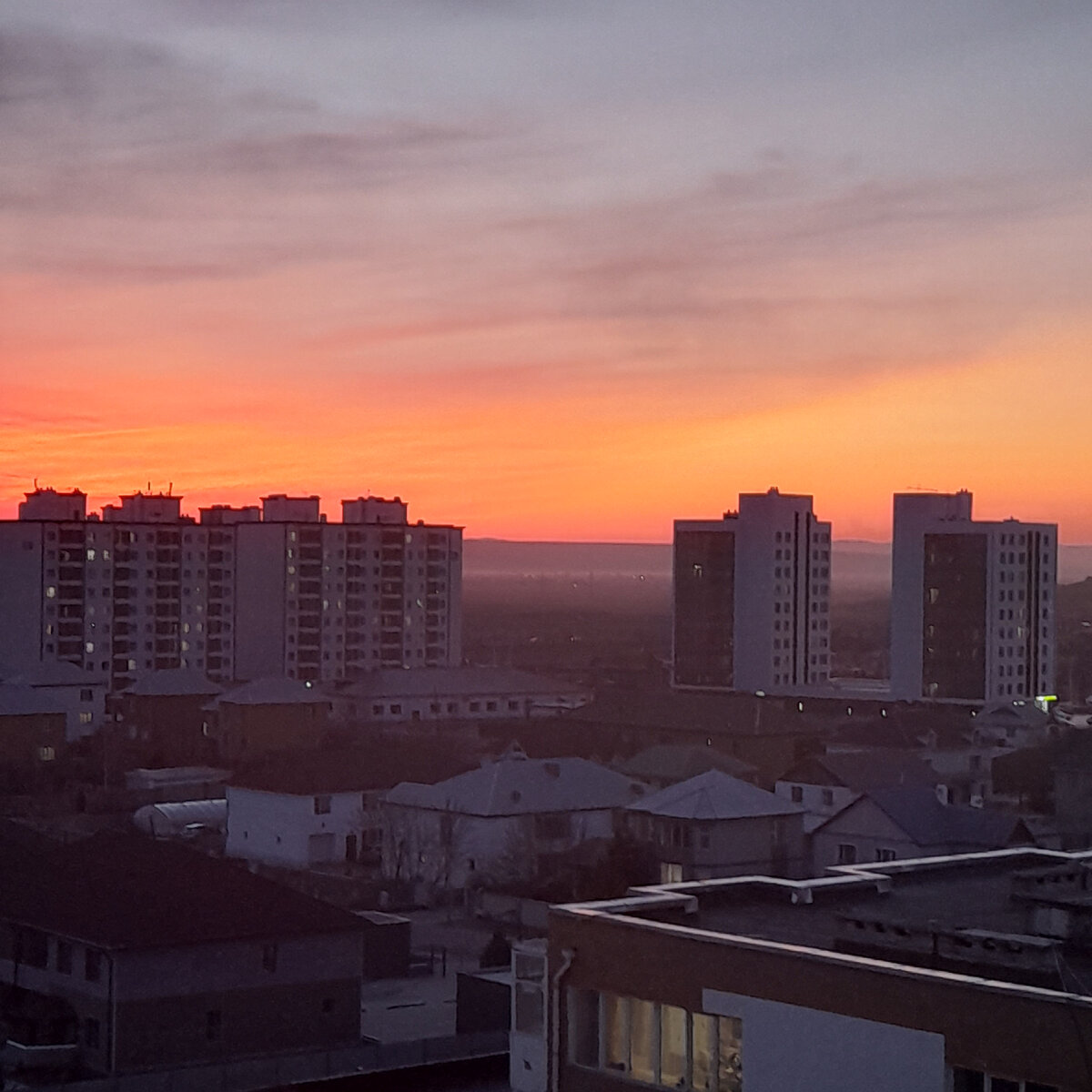 Еще один закат в Дархане.
