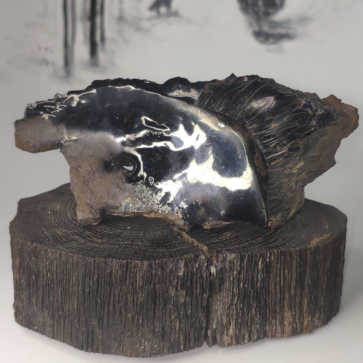 Гетит зеркальный с иризацией