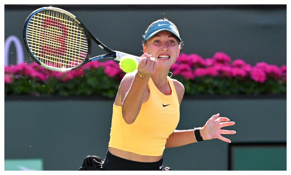    Анастасия Потапова не скрывает своих футбольных пристрастий. Фото: Reuters