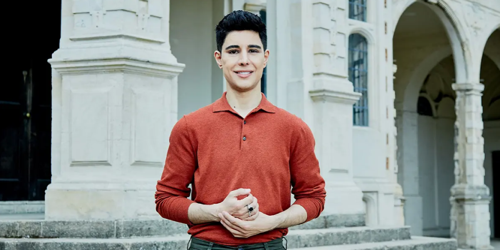 Омид Скоби не отчитался о своих доходах с 2019 года. Фото: Getty Images 