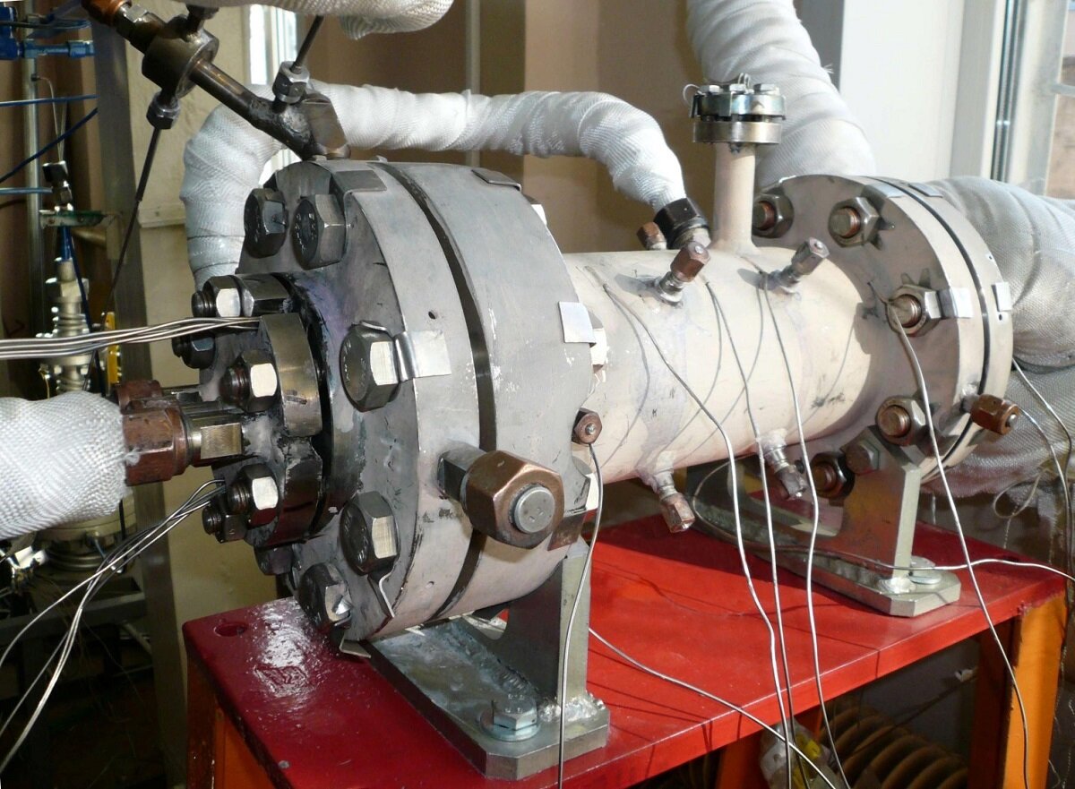 Водородный пароперегреватель мощностью 100 кВт на испытаниях