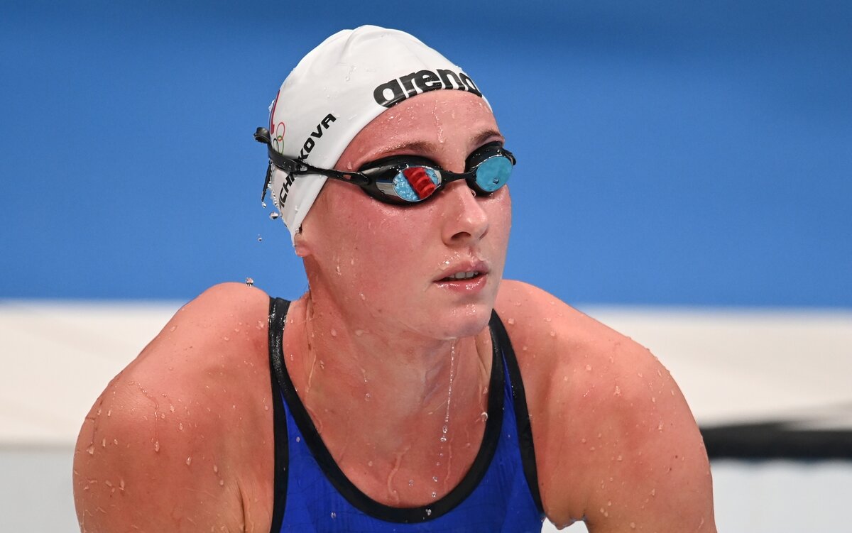     Анастасия Кирпичникова после финиша финального заплыва на 800 м вольным стилем на Олимпийских играх в Токио / РИА Новости / Григорий Сысоев