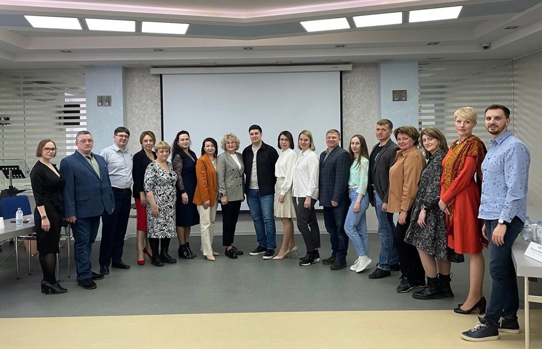    В Югре завершился образовательный блок акселерационной программы для СО НКО