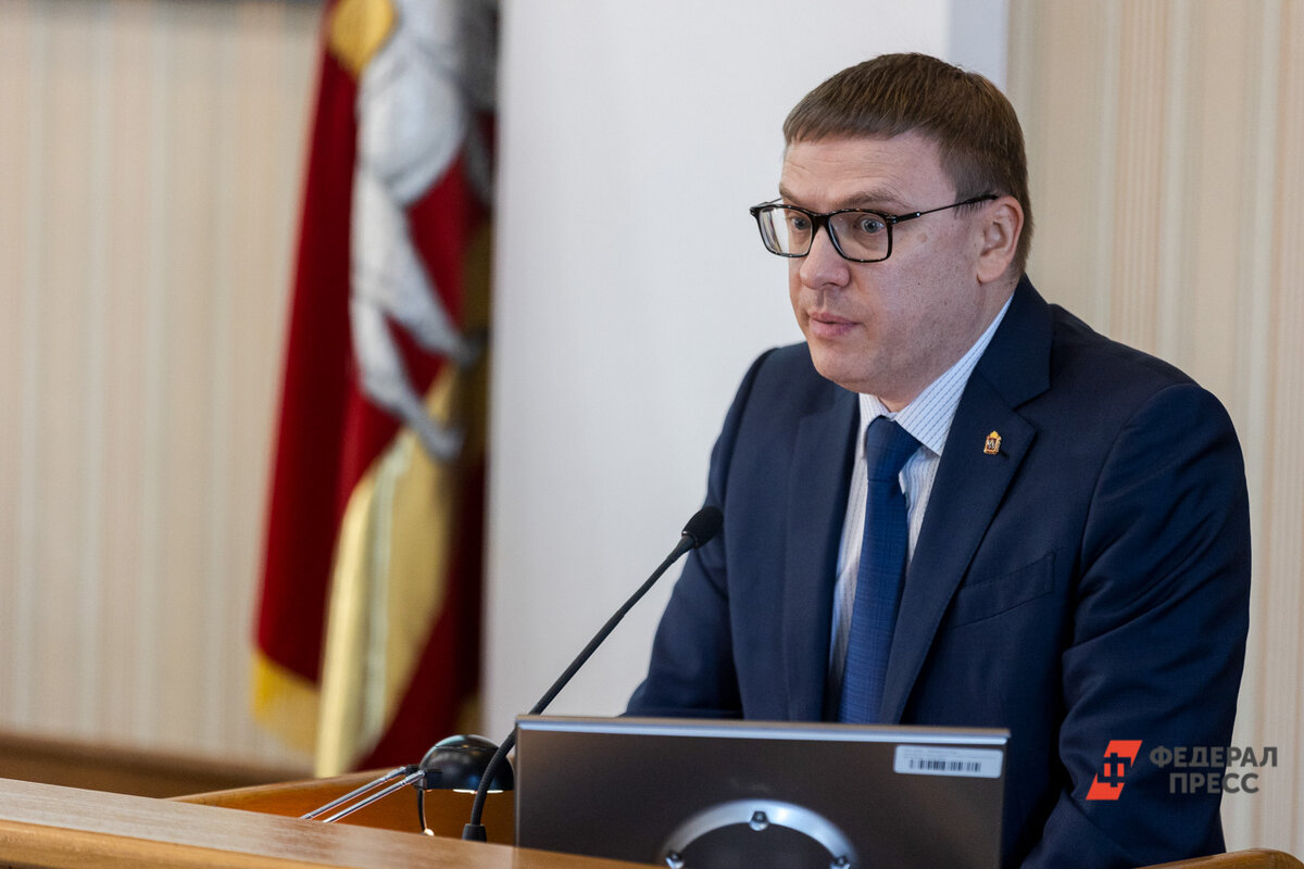 Губернатор Челябинской области Алексей Текслер провел совещание с представителями Федерации профсоюзов региона.  Фото: Евгений Поторочин
