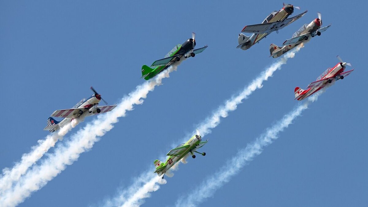    «Бессмертный полк в небе Югры» пролетит над шестью городами 9-10 мая. РАСПИСАНИЕ