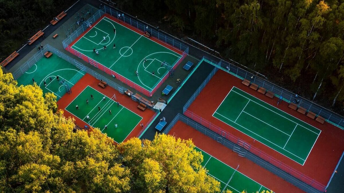     Часть спортивных площадок временно закроется в парке «Швейцария» в Нижнем Новгороде. Об этом сообщается в официальном Telegram-канале общественного пространства.