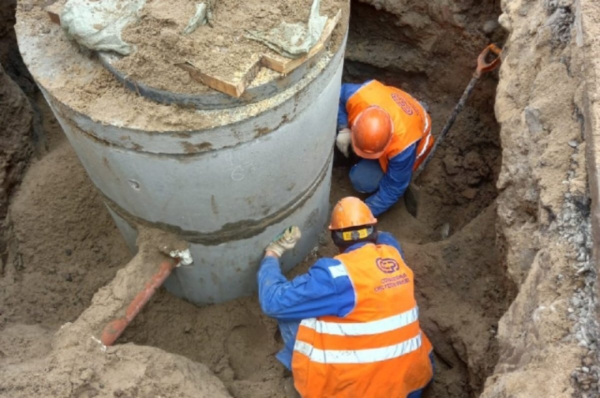    В Астрахани ремонтируют сети канализации и дюкерные переходы