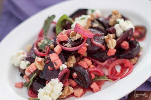 Фото с сайта https://povar.ru/recipes/salat_figaro-58467.html