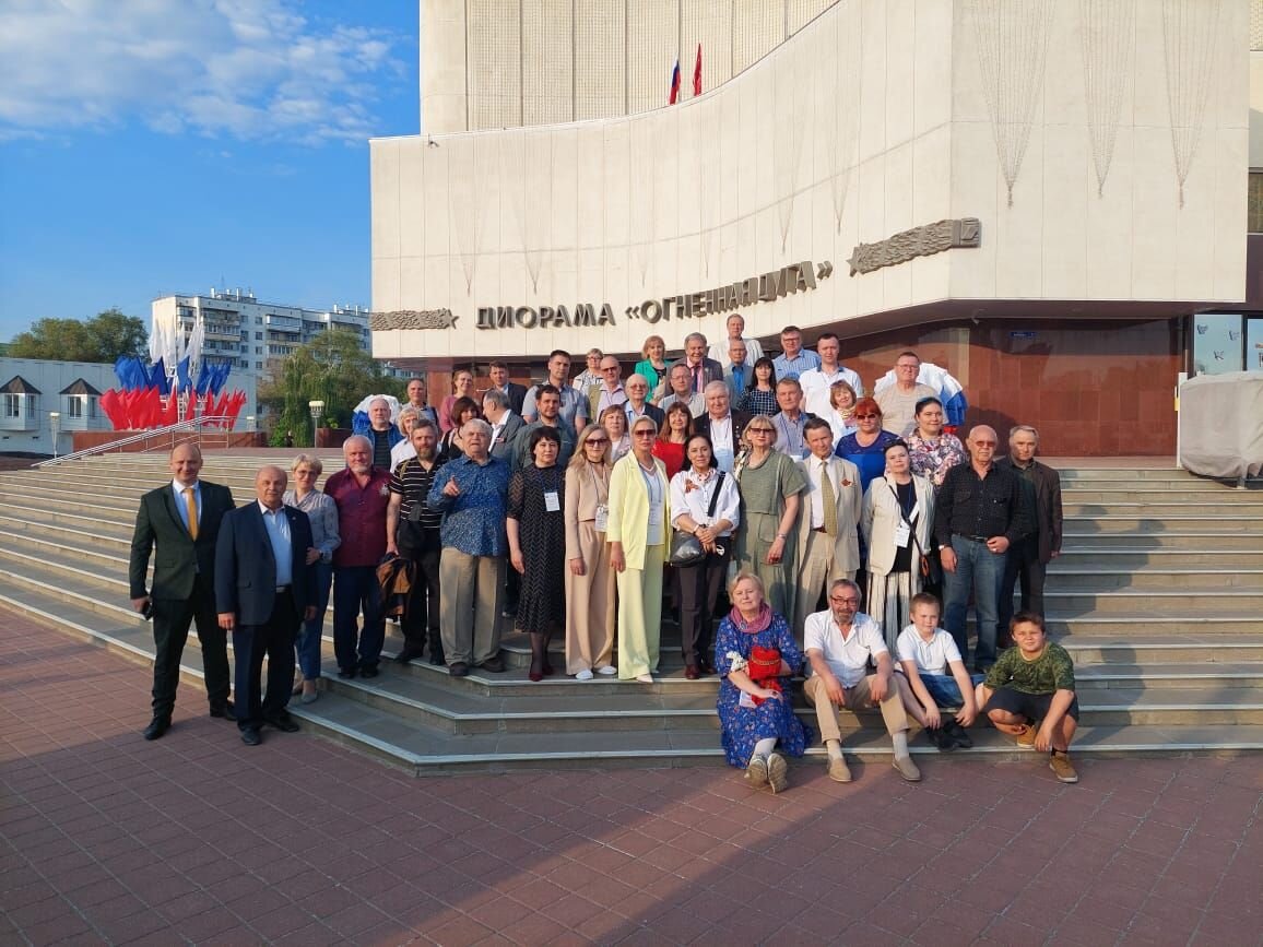 У диорамы КУрской битвы