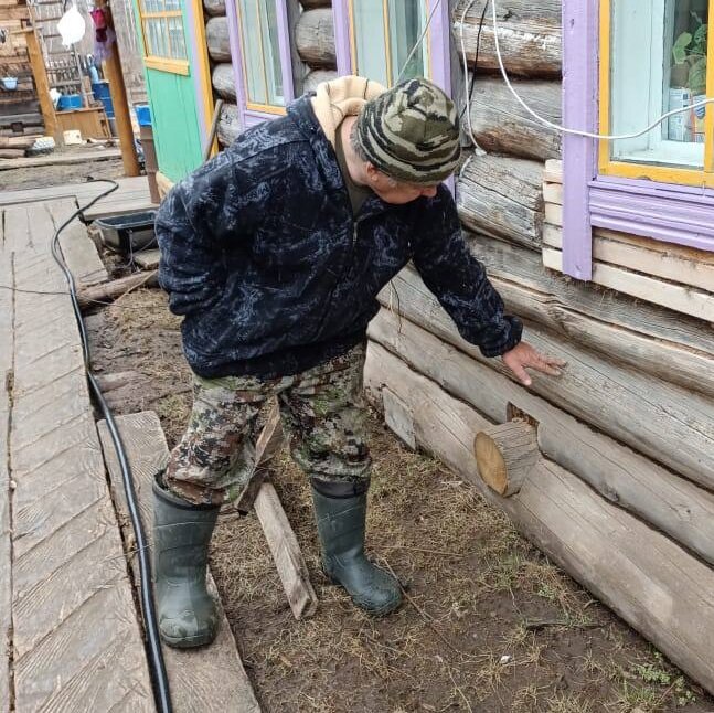 Паводковая обстановка стабилизировалась в Катангском районе. Как сообщает пресс-служба ГУ МЧС по Иркутской области, уровни воды на реках Непе и Нижней Тунгуске ниже критических отметок. За сутки освободились от воды 3 приусадебных участка в селе Ерёма.Подтопленных жилых домов и приусадебных участков нет. Все жители вернулись в свои дома.