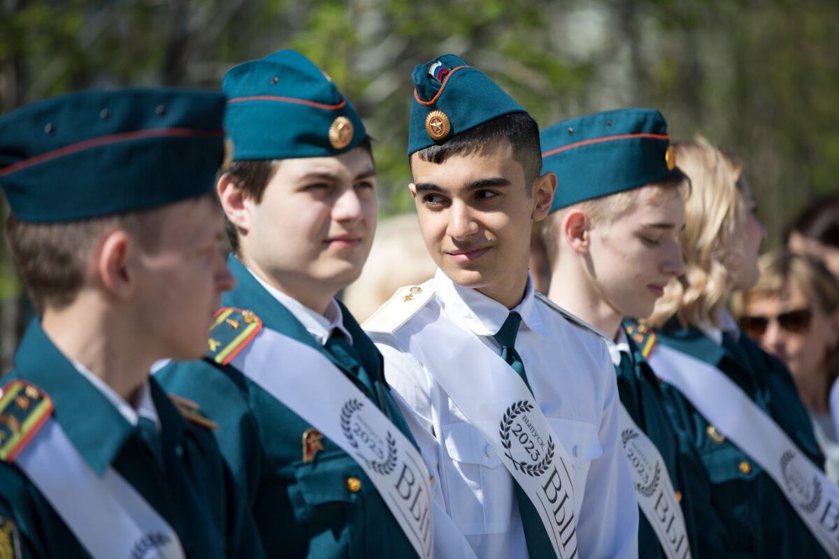    В школах Сургута состоялся Последний звонок