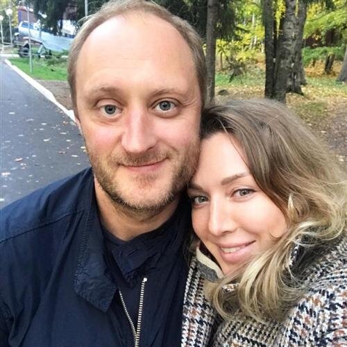 Андрей зибров биография личная жизнь Защищая жену потерял глаз в драке. Что случилось с российским актером Андреем Зи