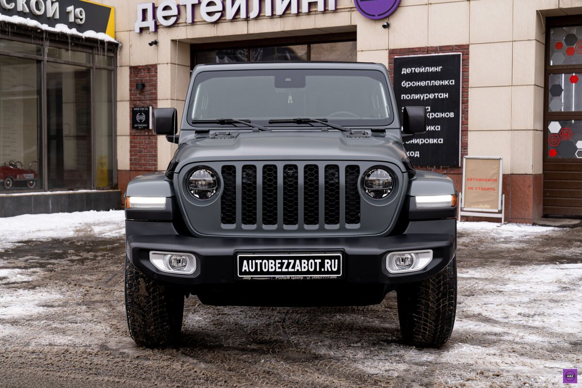 Jeep Wrangler Unlimited – из заурядного серого в виниловый Elephant Grey,  защищенный матовой Llumar | ABZ Детейлинг | Дзен