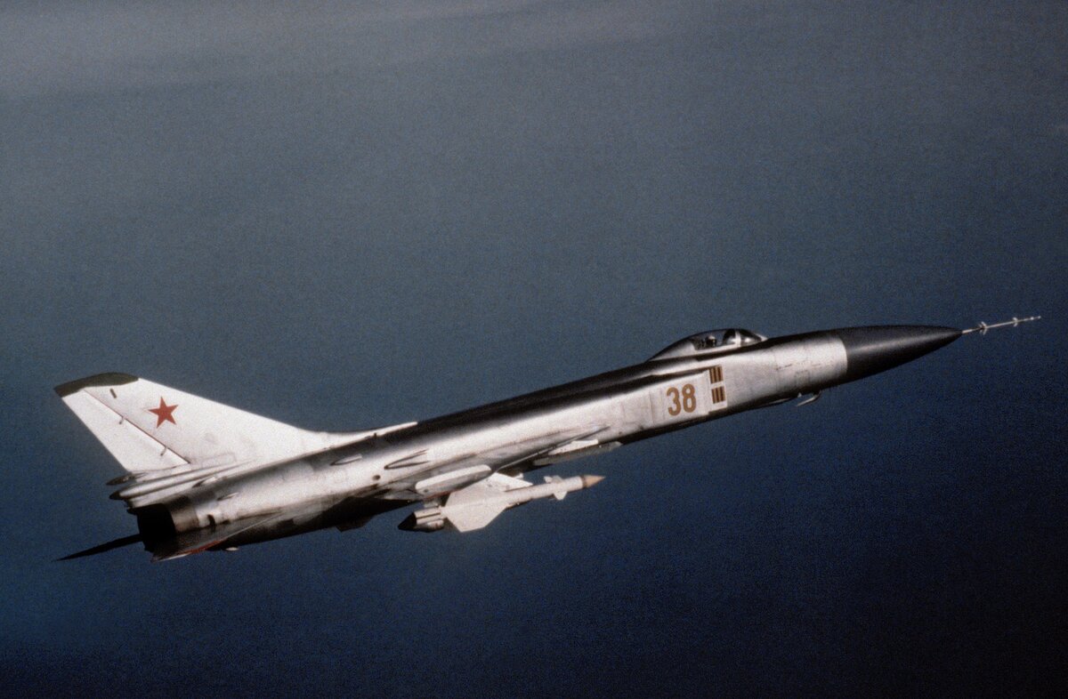Су-15TM Войск ПВО СССР в полёте, 1989 год. | Источник фото Википедиа