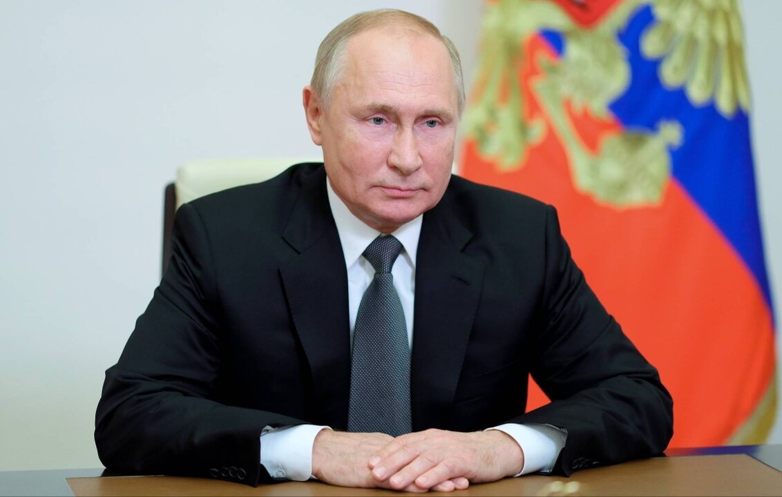    Путин: Запад все время пытался раскачивать Россию