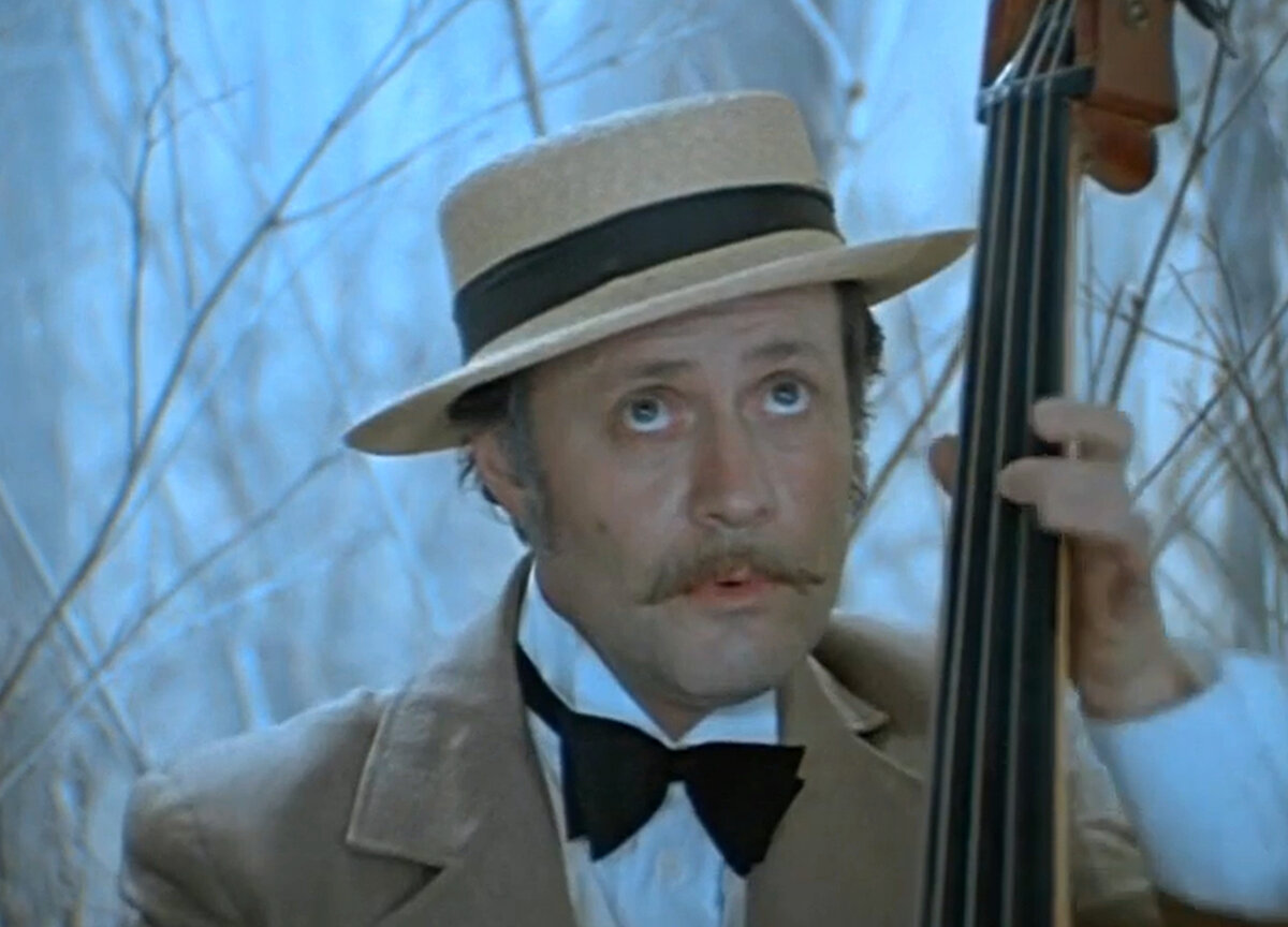 Обыкновенное чудо эмилия. Соломин обыкновенное чудо. Леонид серебренников обыкновенное чудо. Подбирали жениха фильм сударыни. Обыкновенное чудо фильм 1978.