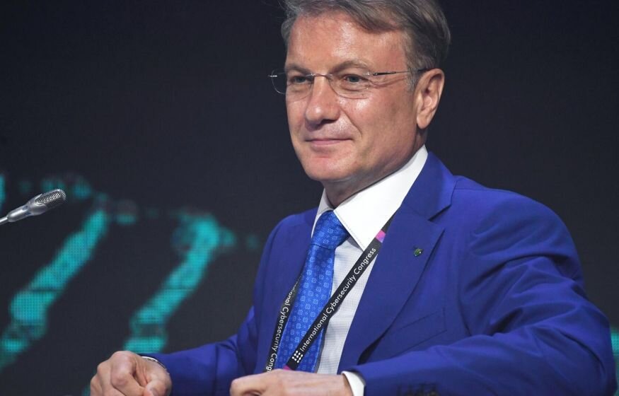    «Он не понимает, зачем брать взятки»: Греф призвал передать часть решений госуправления ИИ