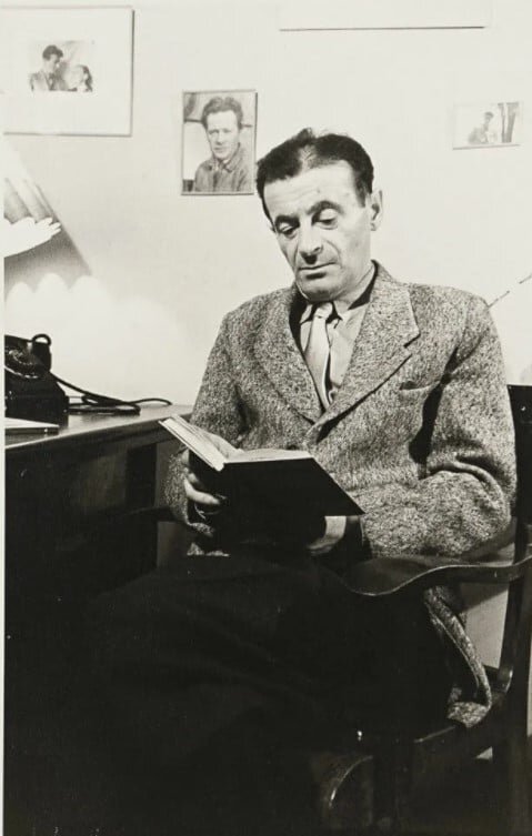 Михаил Светлов