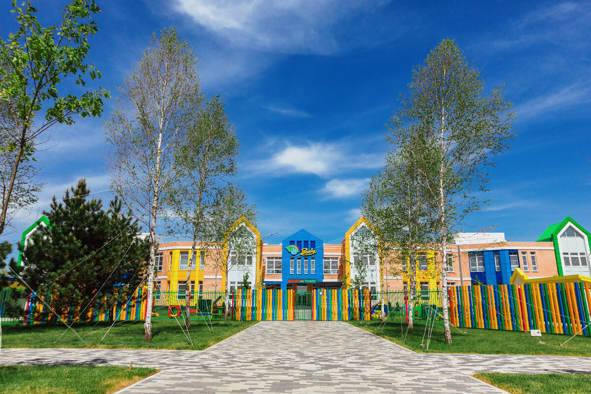 Детский сад, на территории жилого комплекса.