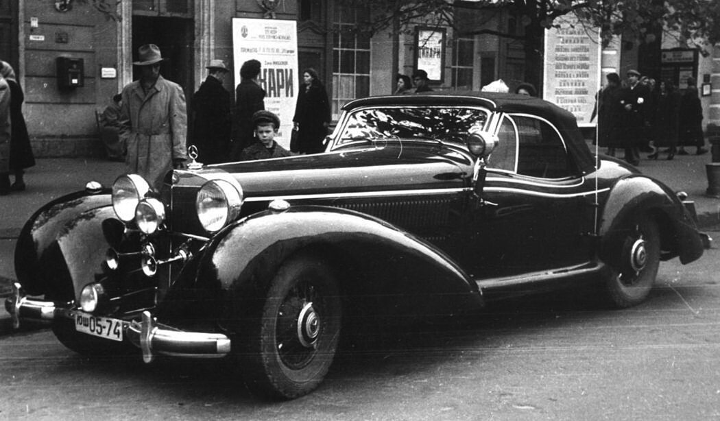 Родстер Mercedes-Benz 540K, проданный в 1967‑м в Швецию.