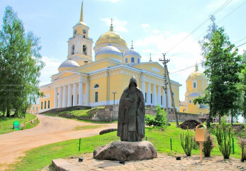 Нилова ястолбенская пучтыно