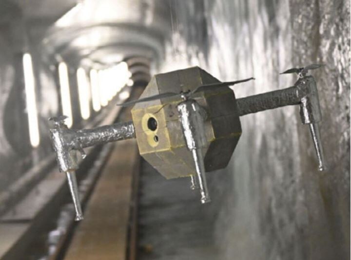 Канал - ИННОВАТОР - Высвобождение FireDrone: инновация в тушении пожаров с непревзойденной термостойкостью.