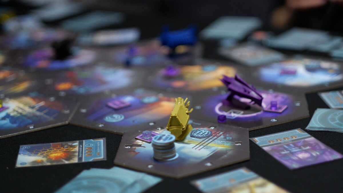 С Настолио - корабли симпатичные