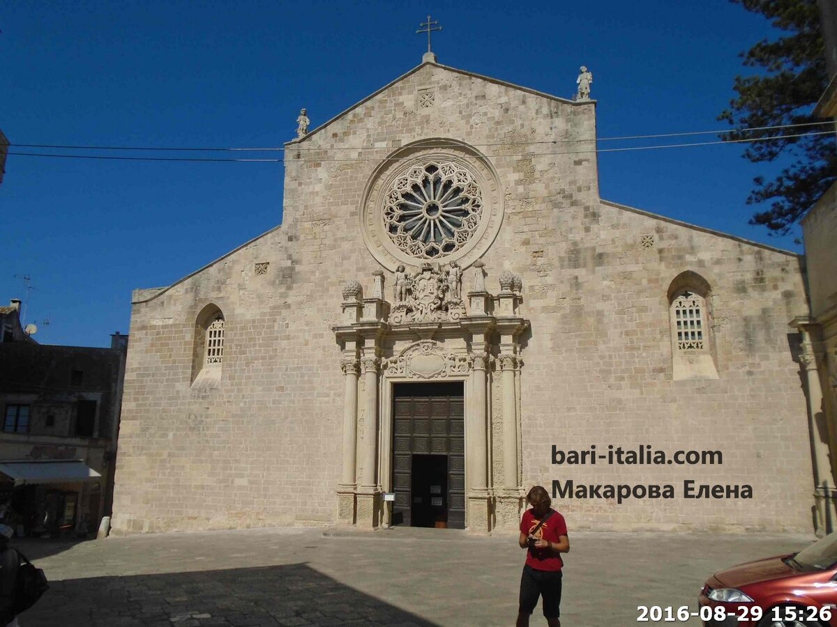 Собор Санта-Мария-Аннунциата.