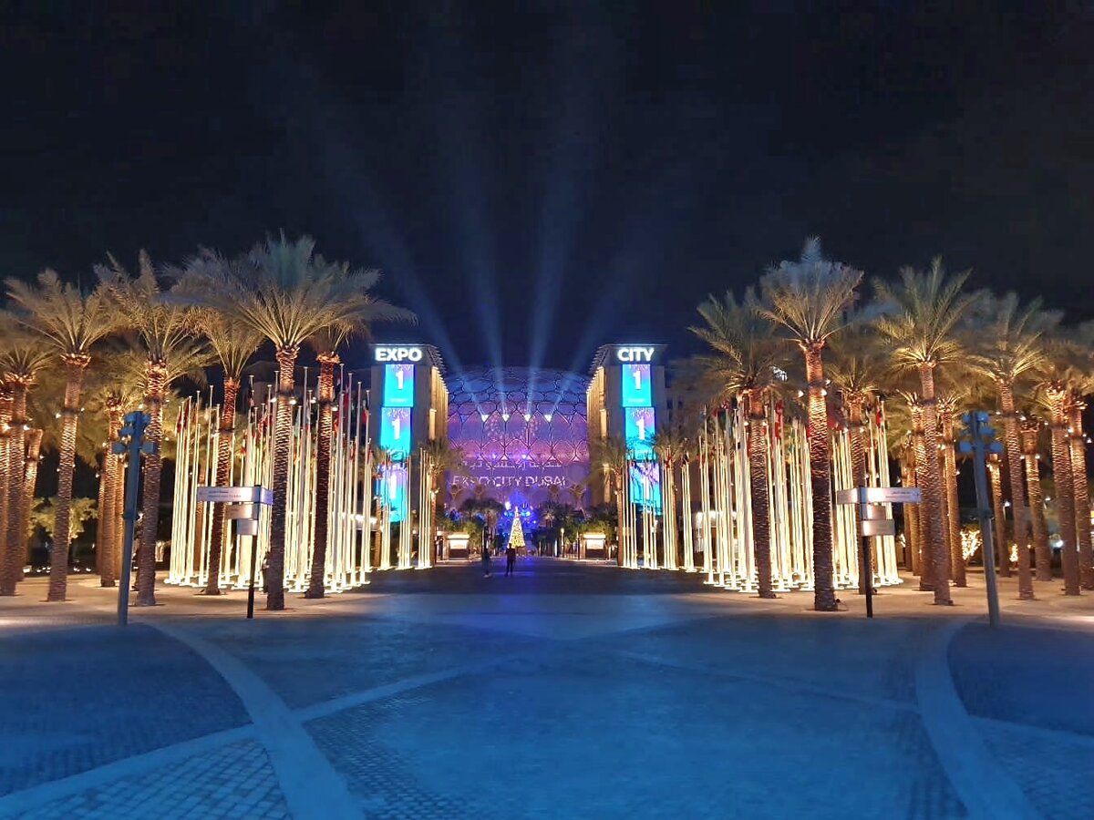 Вход на территорию выставочного комплекса, фото из личного архива 