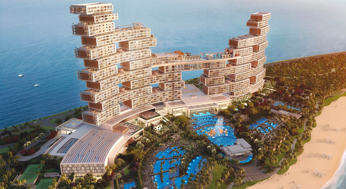 Вы наверняка уже наслышаны об открытии нового роскошного отеля The Royal Atlantis Resort & Residences в Дубае. Да-да, это там где Бейонсе дала свой первый концерт за 4 года.