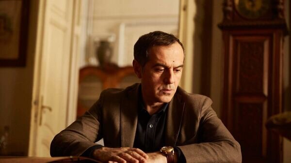    © courtesy of Merab Ninidze