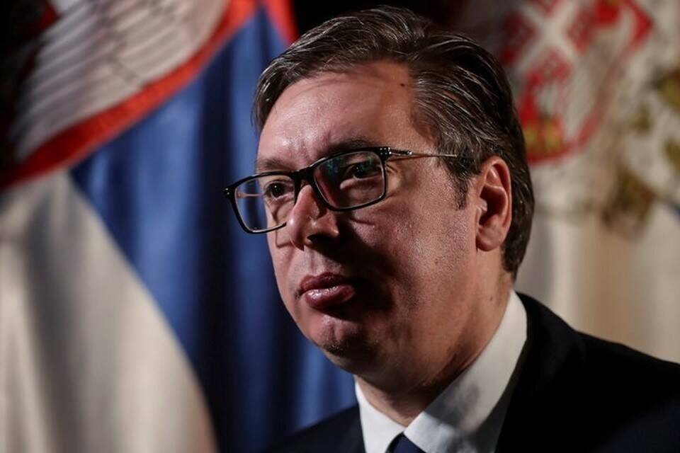     Вучич заявил, что Сербия осталась без союзников на Западе после отказа вводить антироссийские санкции  REUTERS